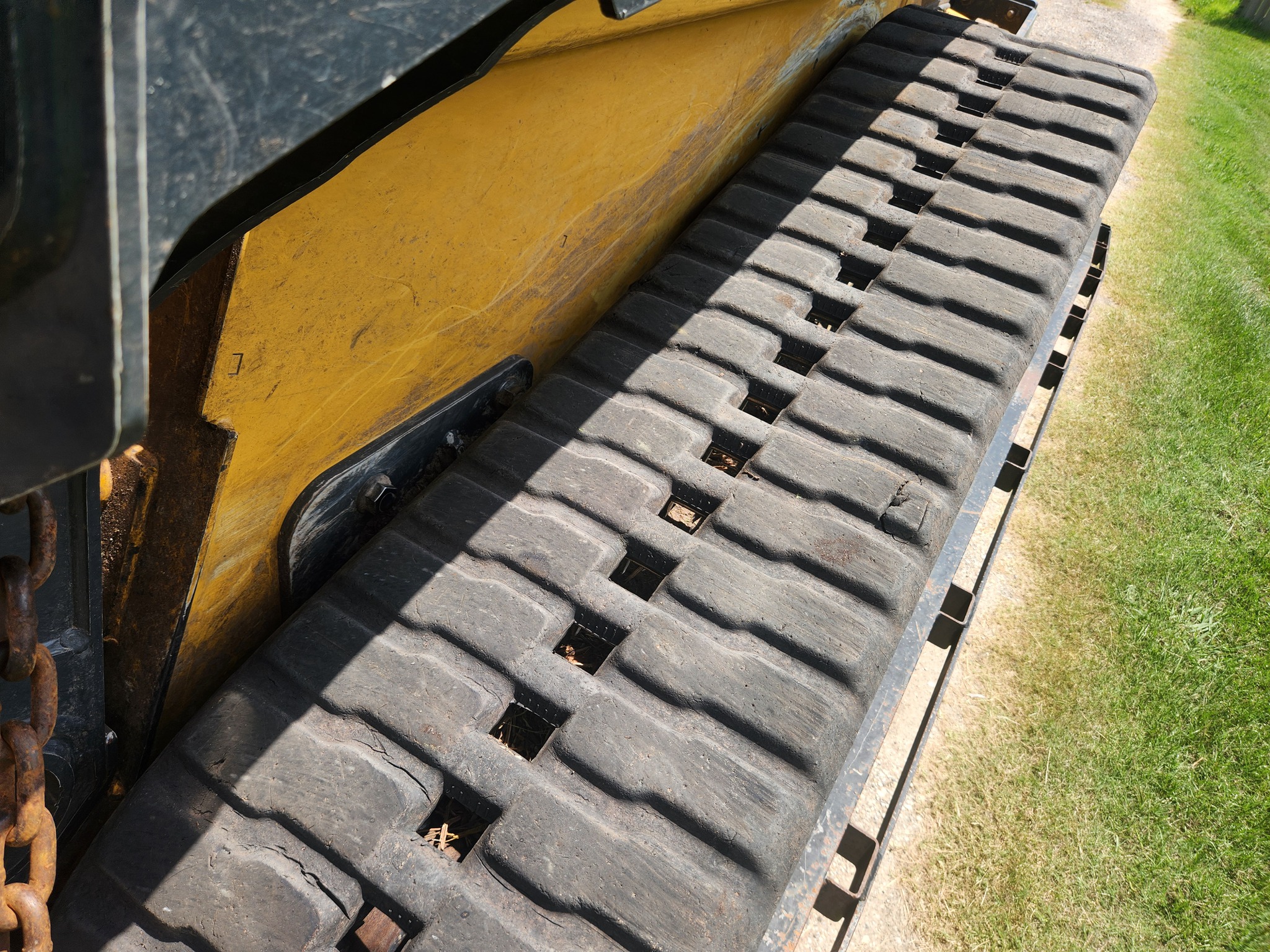 2023 John Deere 333G Image 18