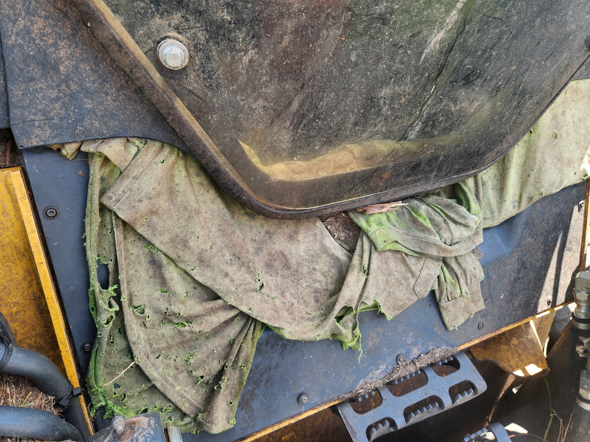 2023 John Deere 333G Image 15