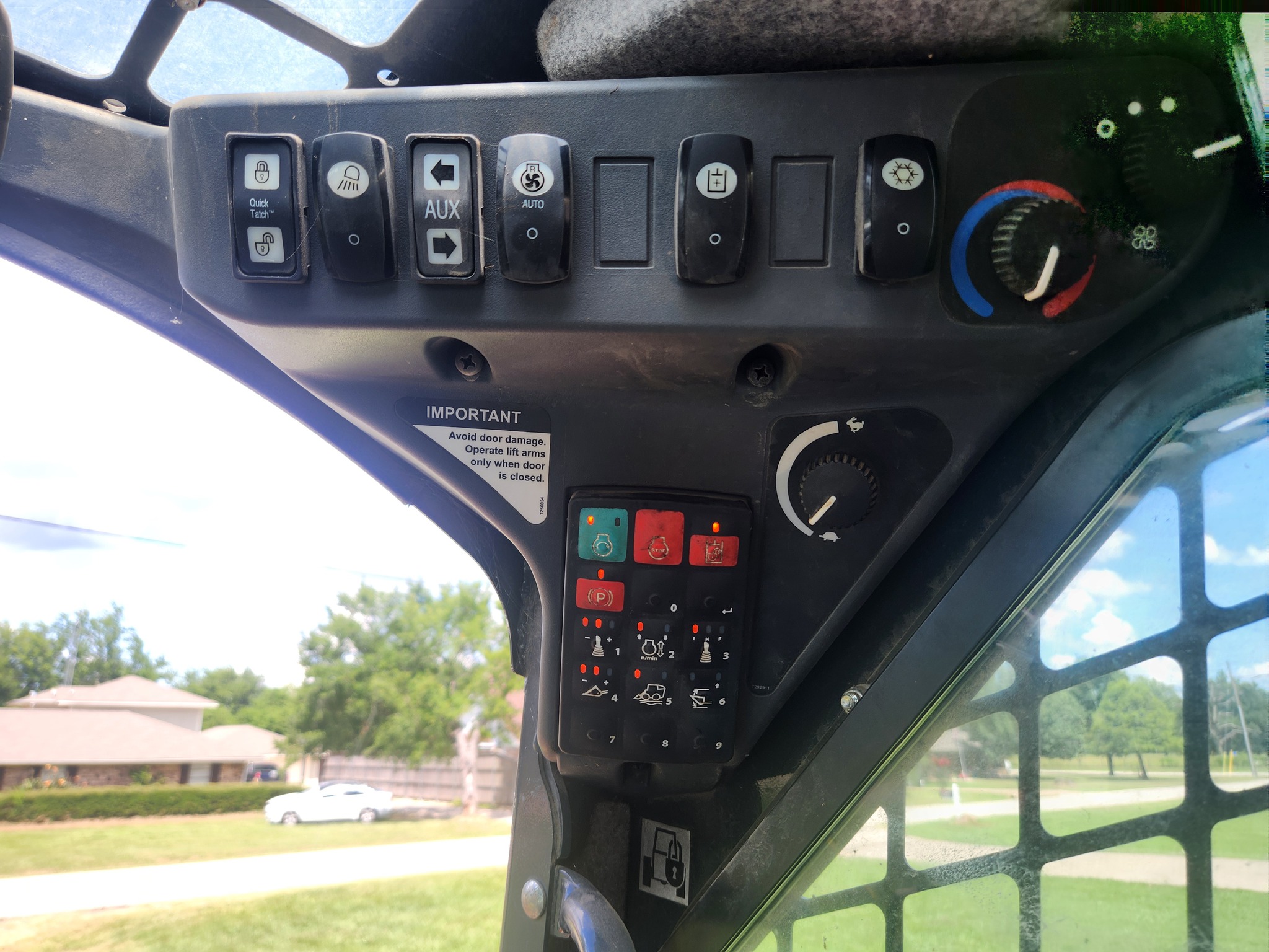 2023 John Deere 333G Image 14