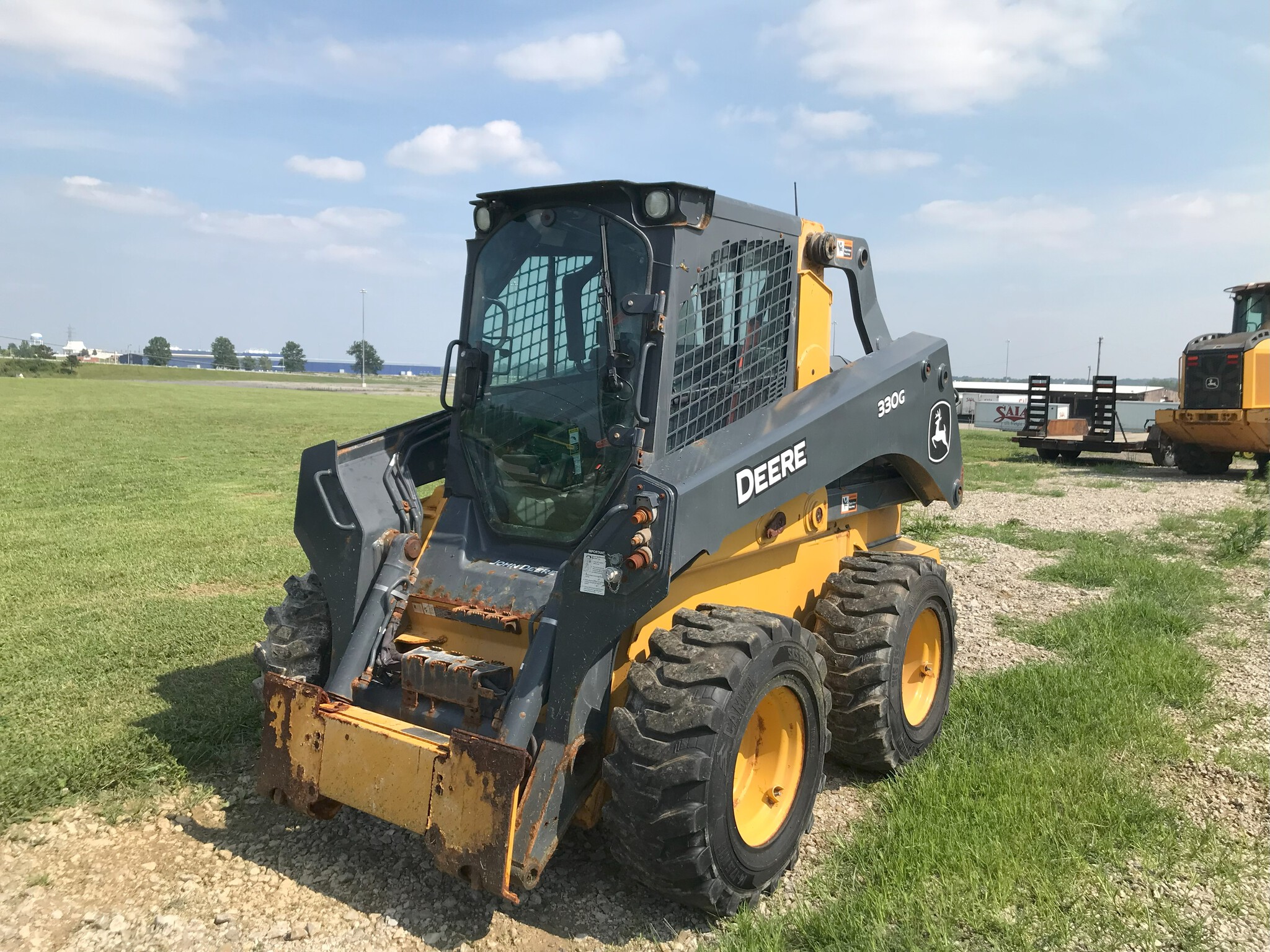 2022 John Deere 330G Image 1