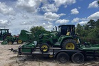 2022 John Deere 3032E Image 3