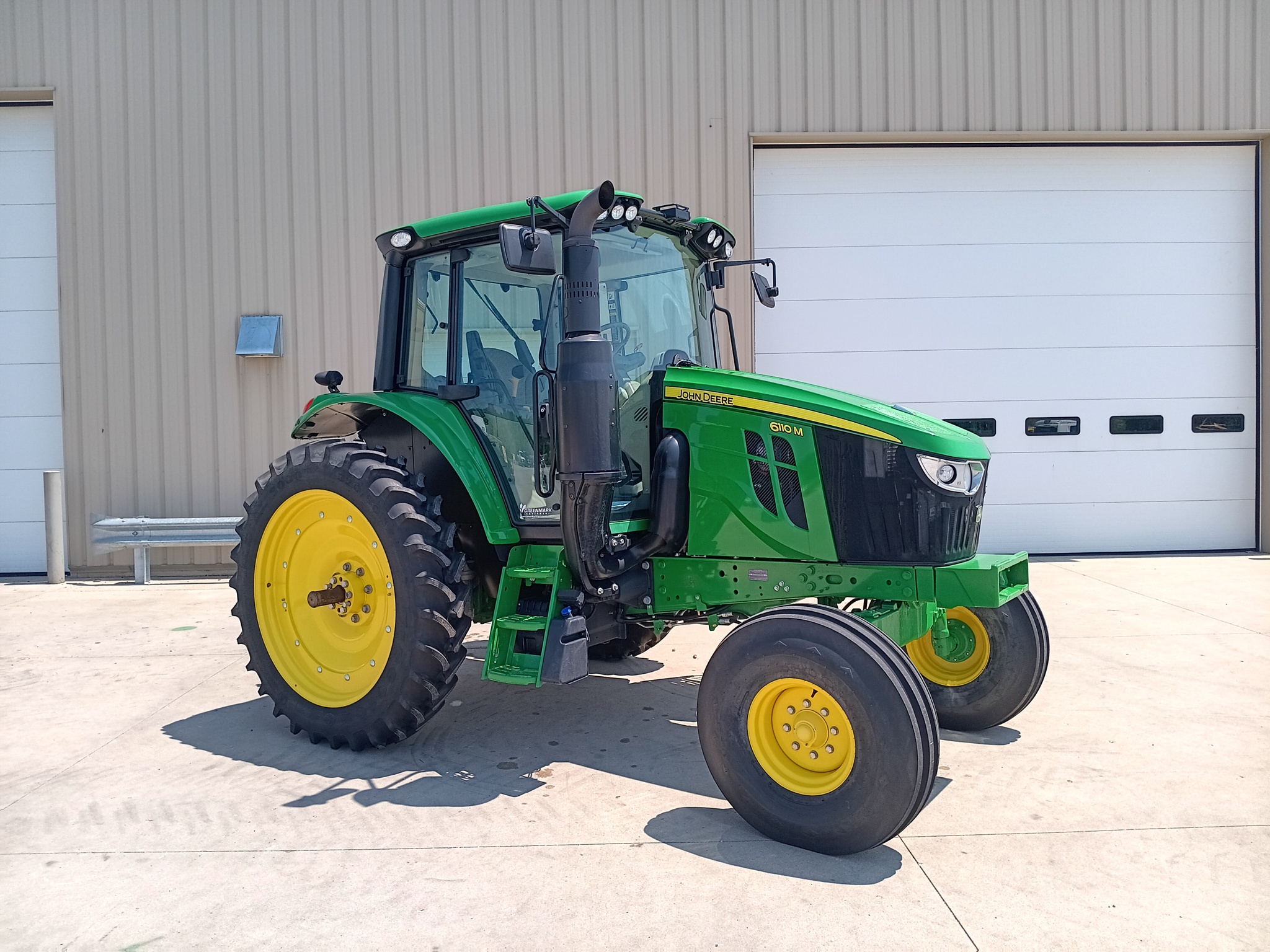 2023 John Deere 6110M Image 1