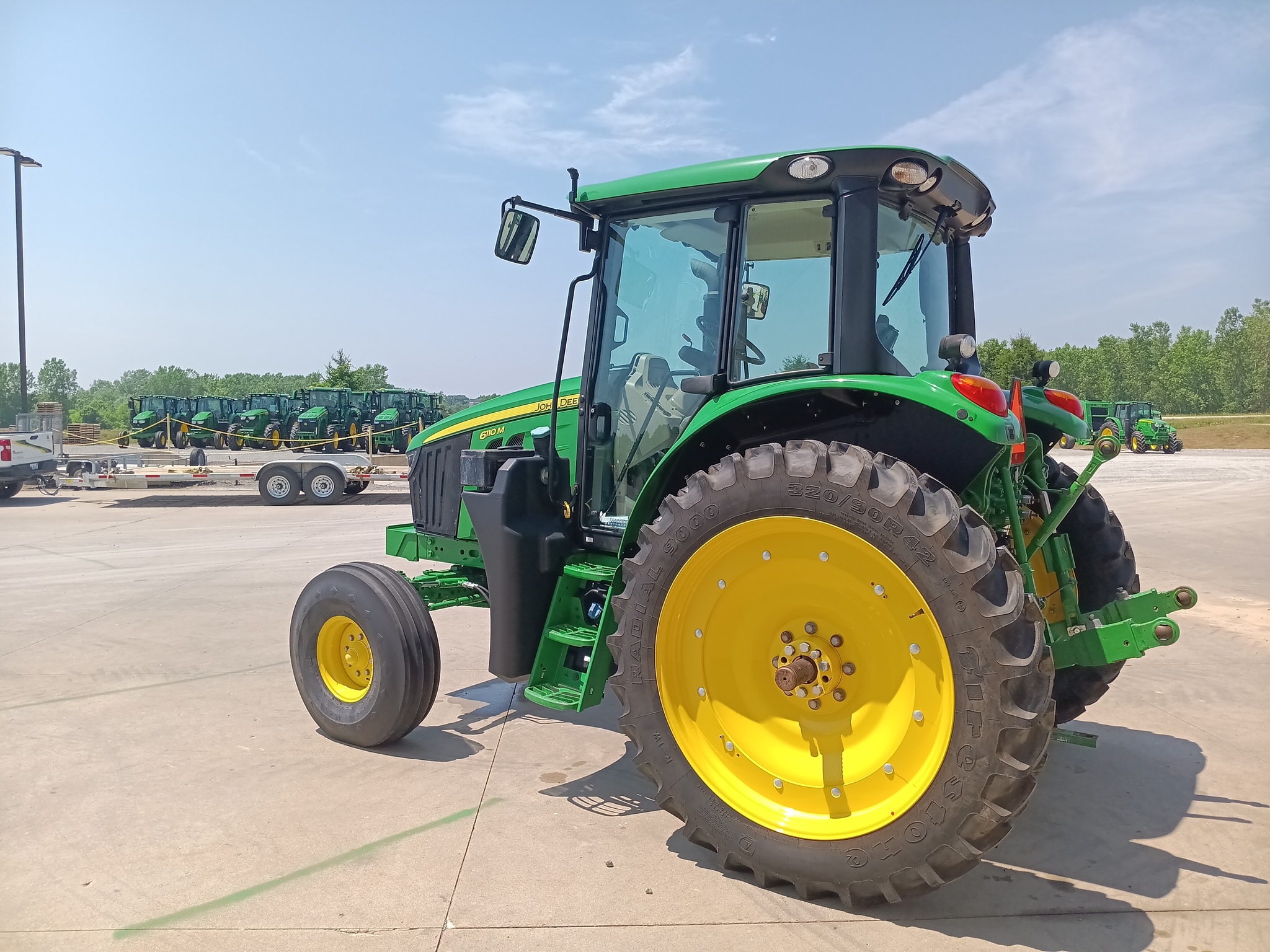 2023 John Deere 6110M Image 5