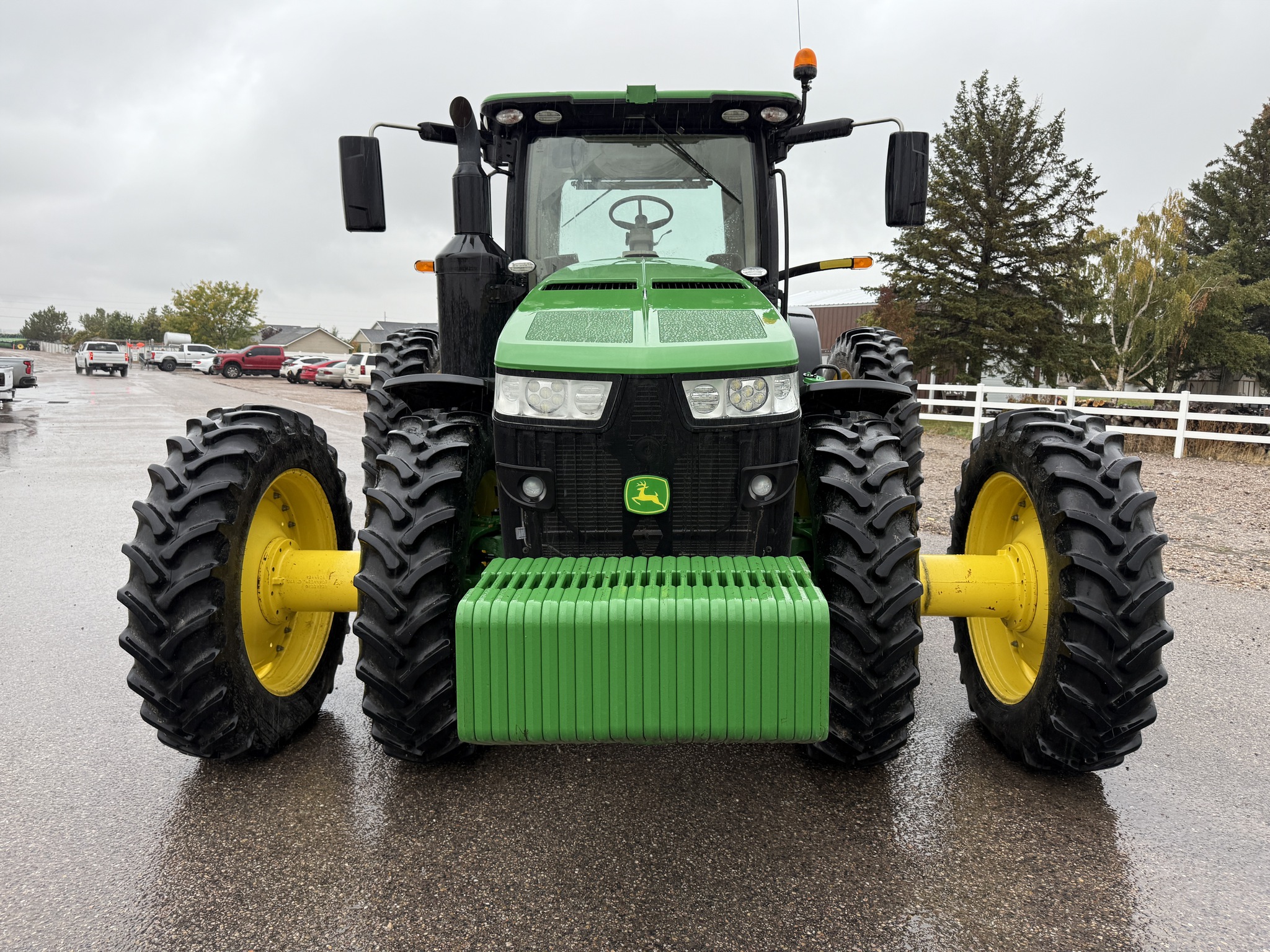 2019 John Deere 8295R Image 8