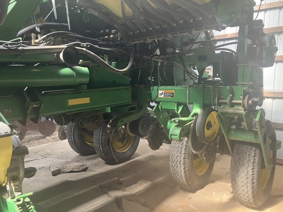Photo of 2009 John Deere 1770NT CCS