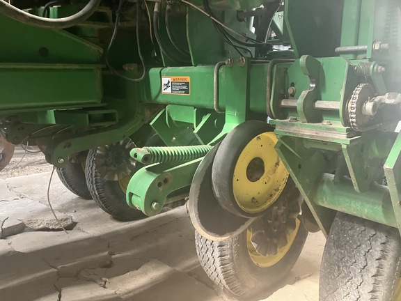 Photo of 2009 John Deere 1770NT CCS
