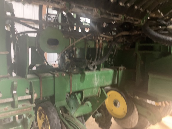 Photo of 2009 John Deere 1770NT CCS