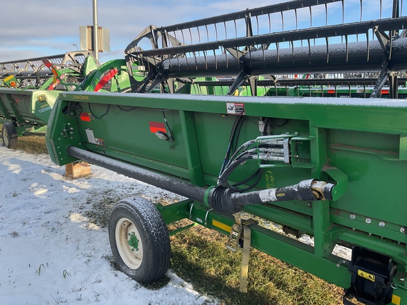 Used 2020 John Deere 630F Combine Platforms at Horizon Ag & Turf in Westlock, AB - Photo9