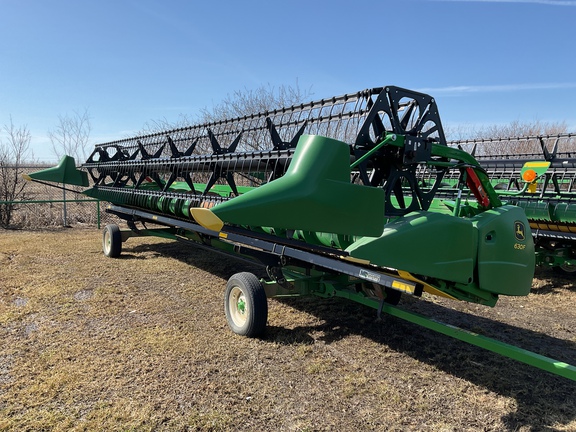 John Deere 630F