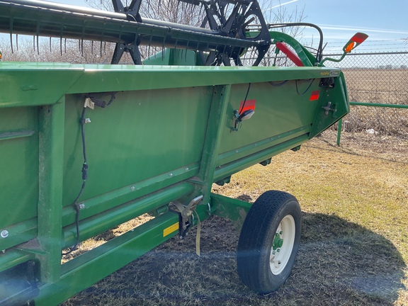 Used 2020 John Deere 630F Combine Platforms at Horizon Ag & Turf in Westlock, AB - Photo12