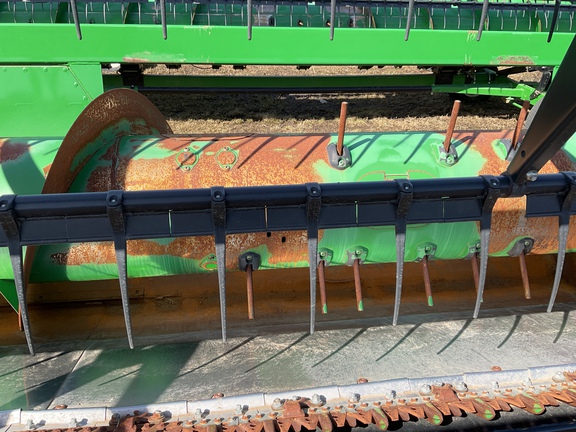 Used 2020 John Deere 630F Combine Platforms at Horizon Ag & Turf in Westlock, AB - Photo10