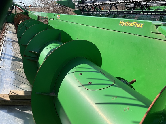 Used 2020 John Deere 630F Combine Platforms at Horizon Ag & Turf in Westlock, AB - Photo5