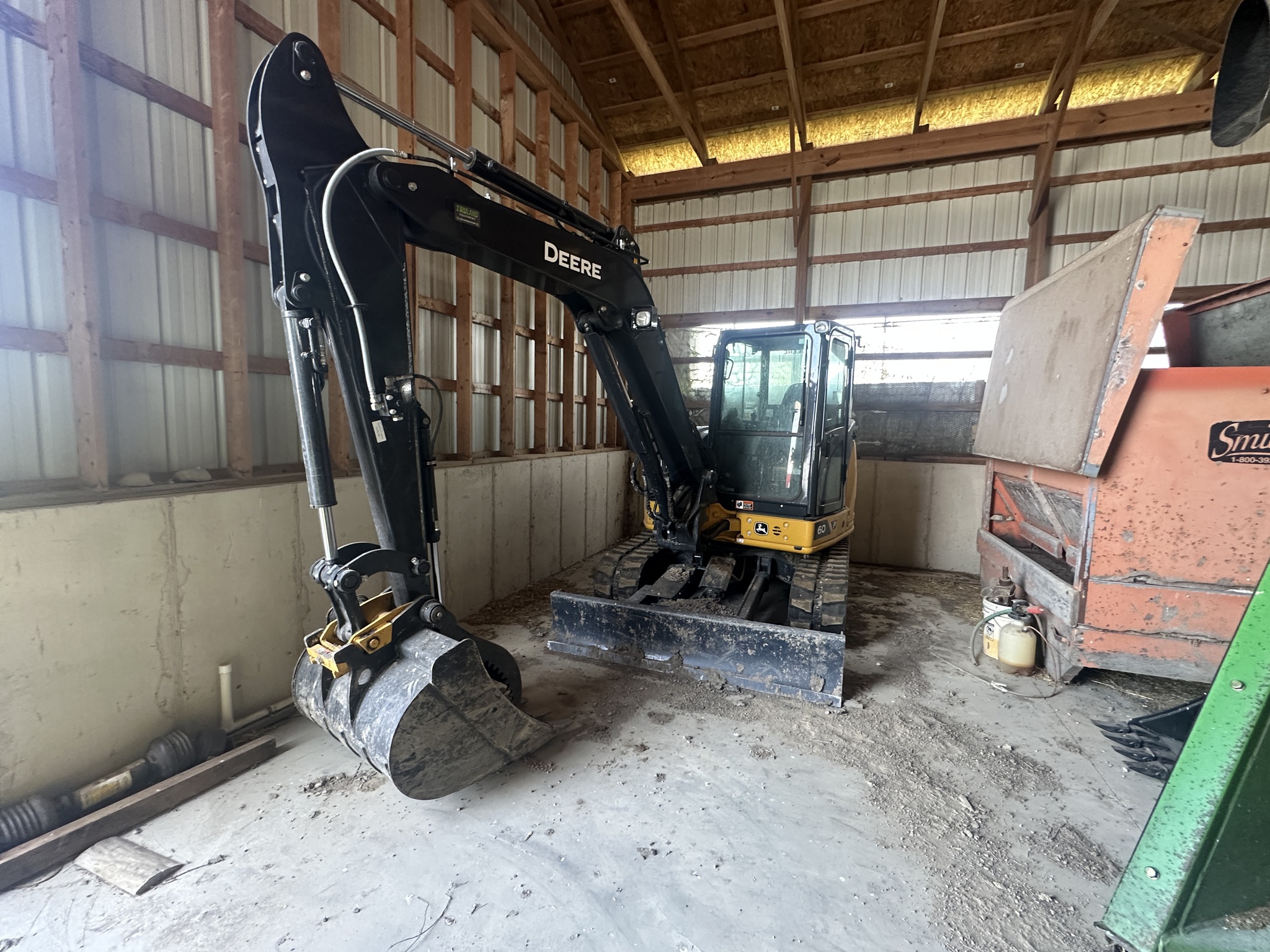 2024 John Deere 60 P Image 2