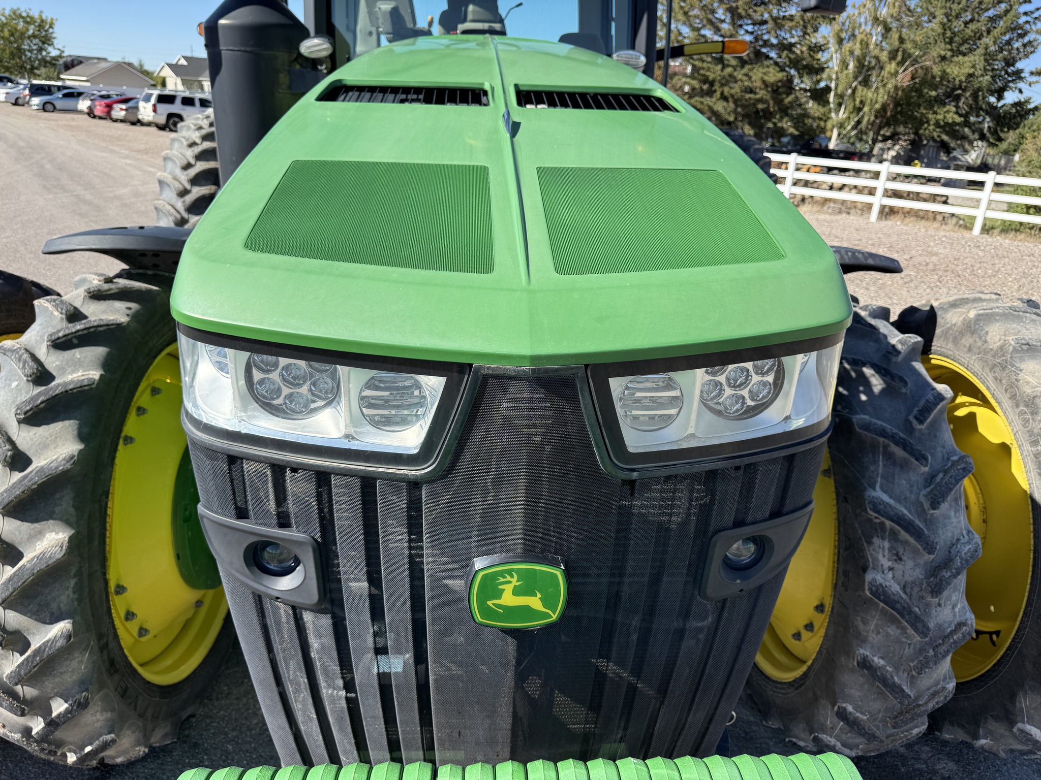 2018 John Deere 8370R Image 24