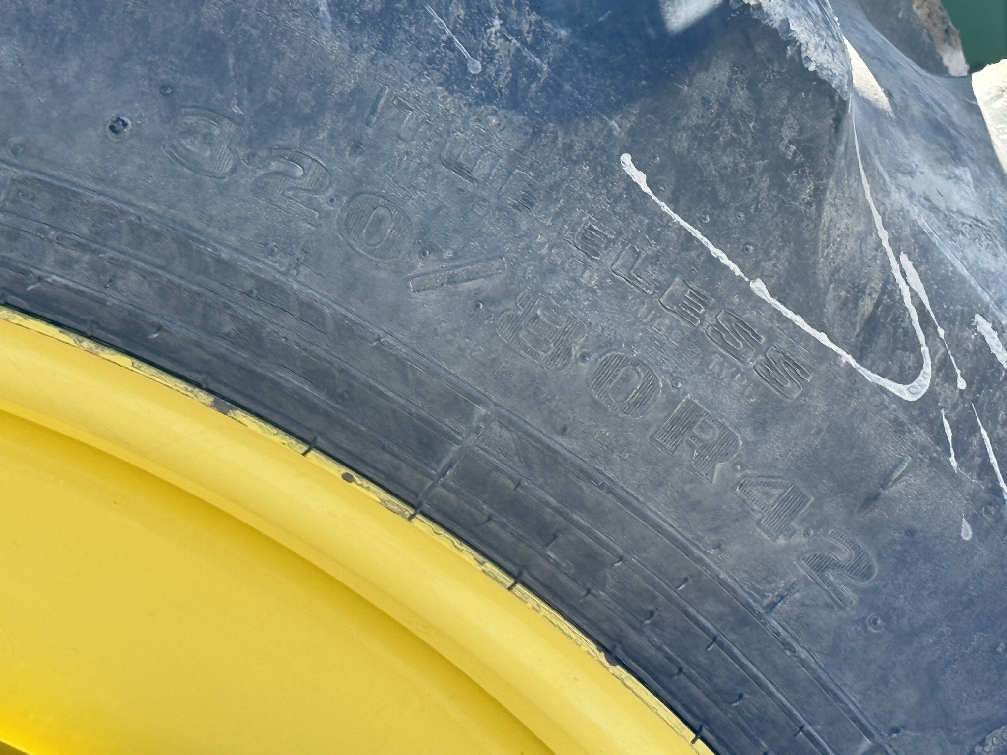 2018 John Deere 8370R Image 27