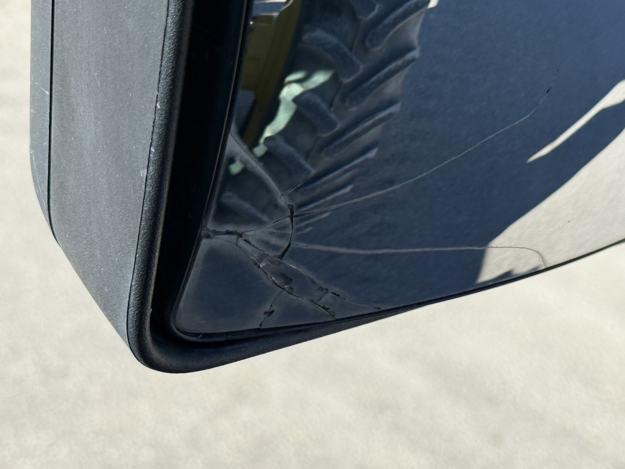 2018 John Deere 8370R Image 46