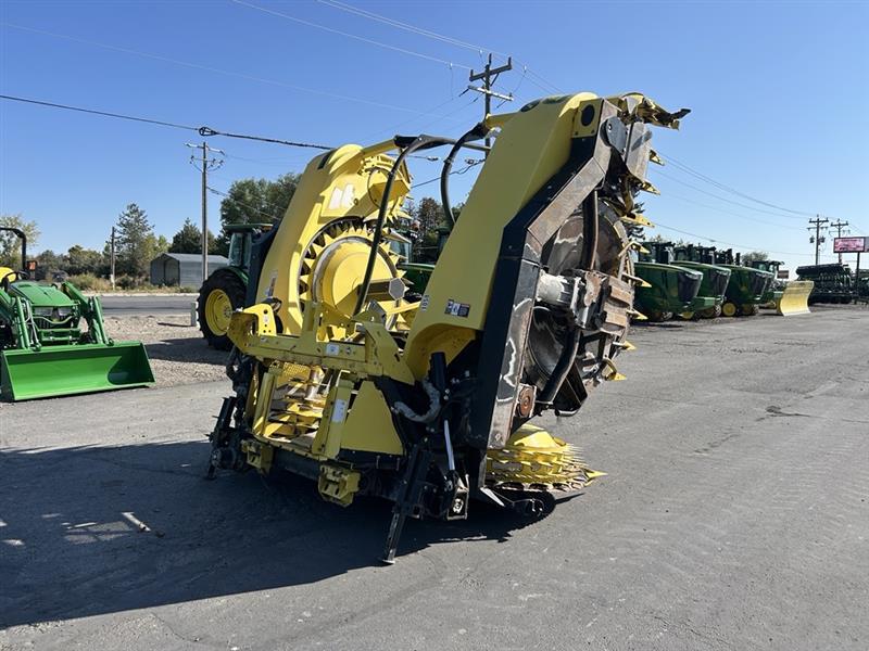 2022 John Deere 770 Image 12