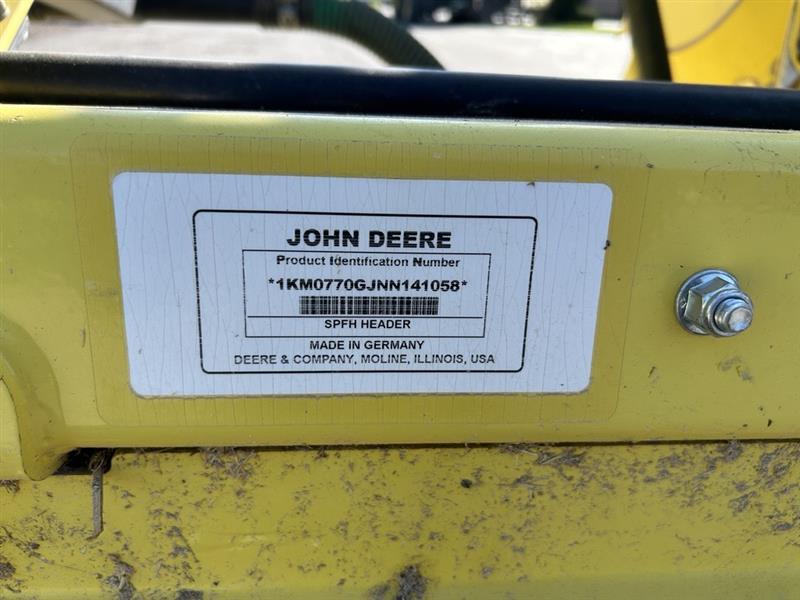 2022 John Deere 770 Image 15