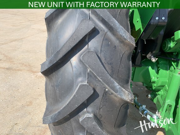 Photo of 2024 John Deere 5075E