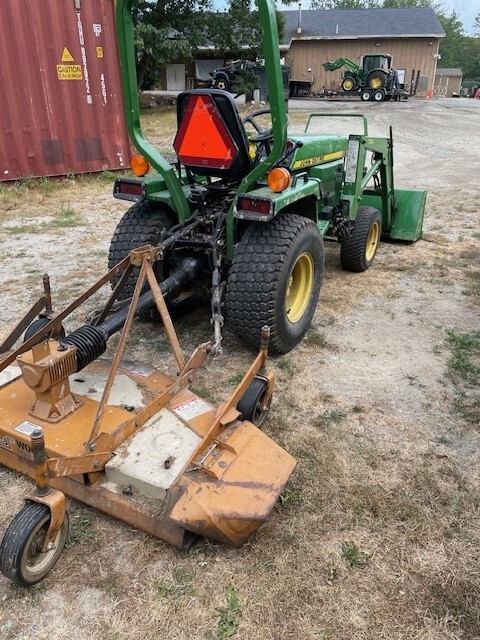 1996 John Deere 855 Image 2