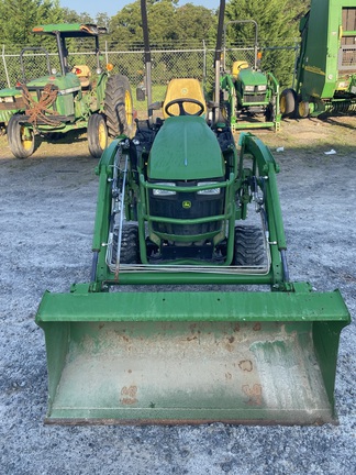 2021 John Deere 1025R Photo 2