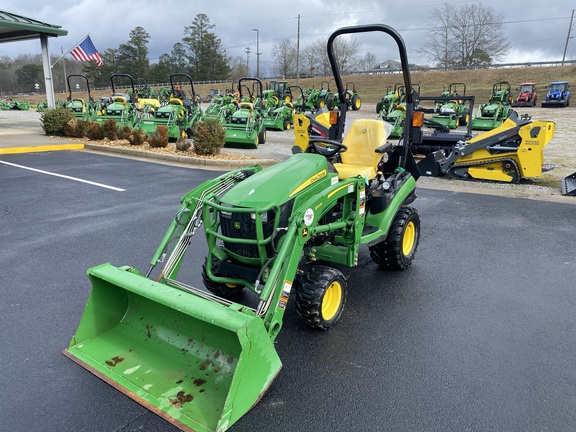 2021 John Deere 1025R Photo 3