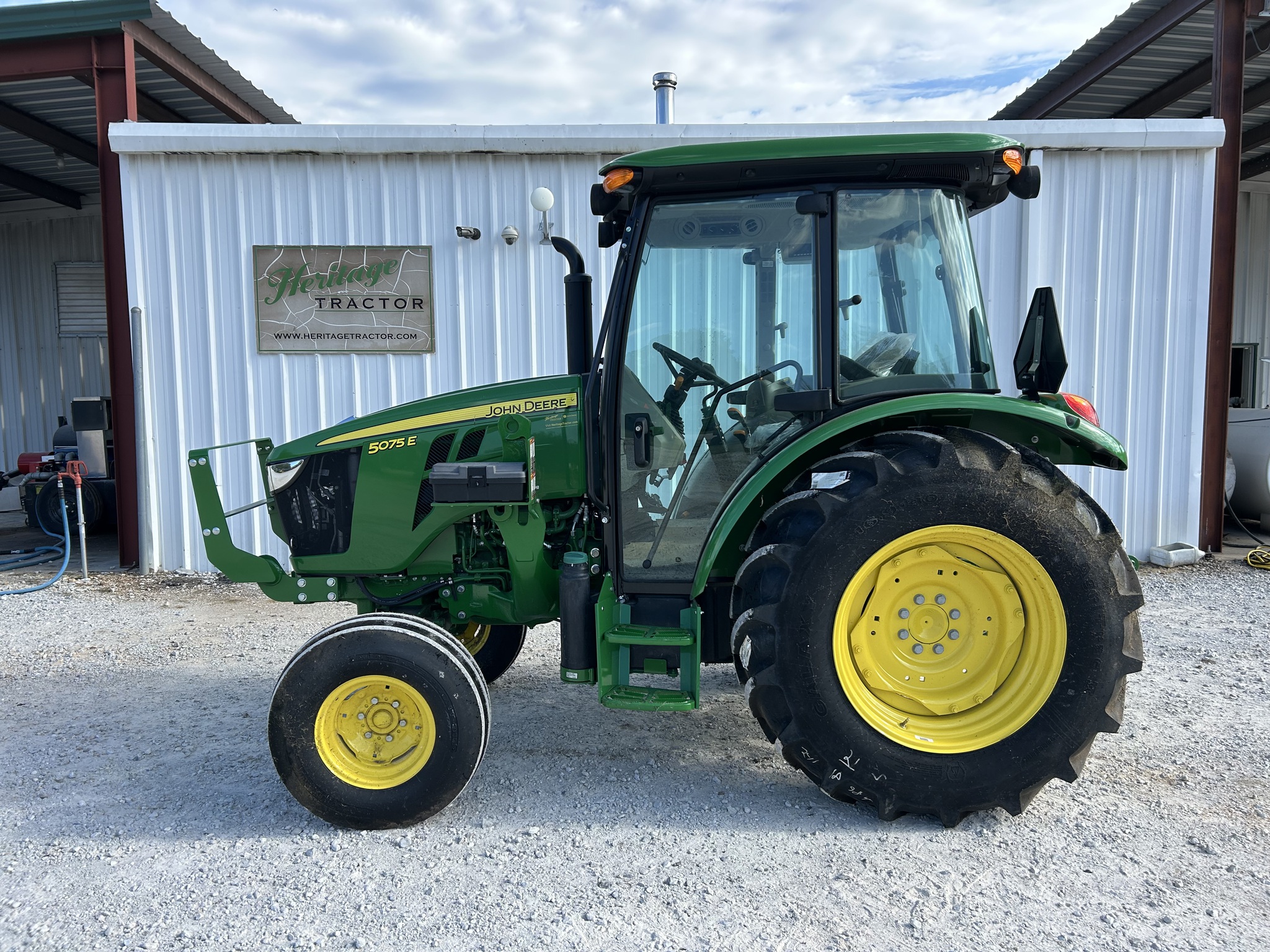  2024 John Deere 5075E at Heritage Tractor in Harrison, AR