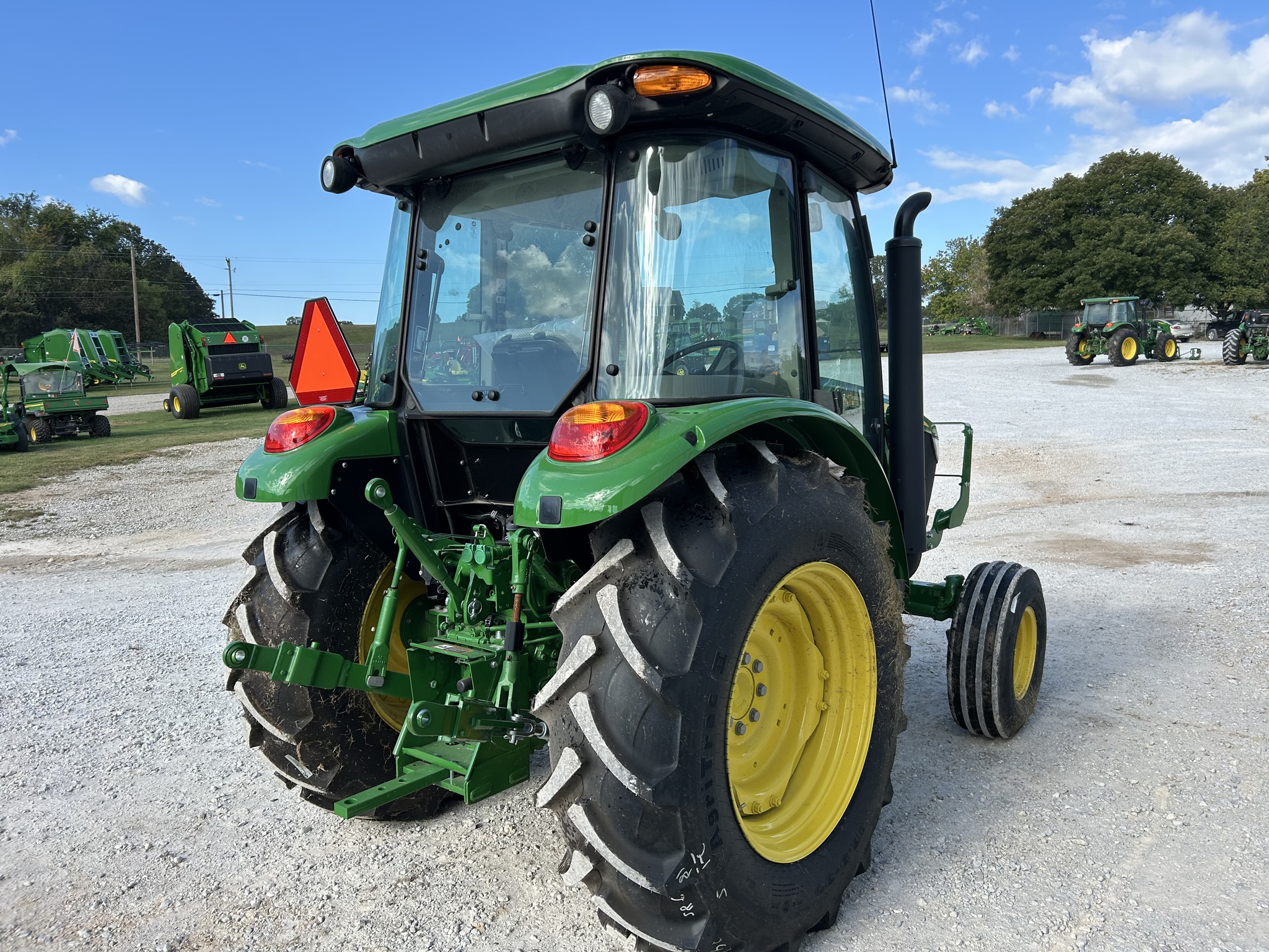  2024 John Deere 5075E at Heritage Tractor in Harrison, AR