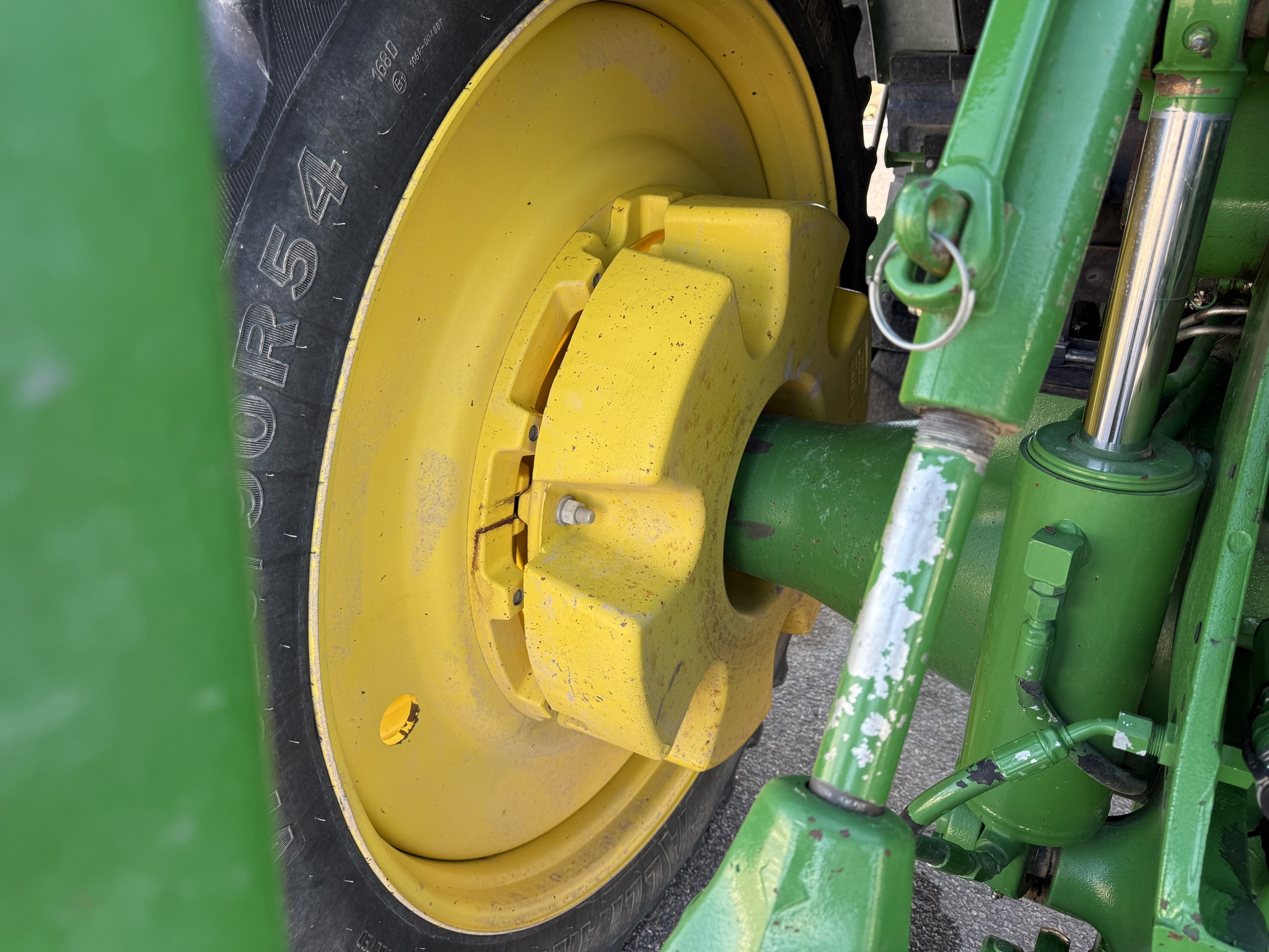 2018 John Deere 8245R Image 45