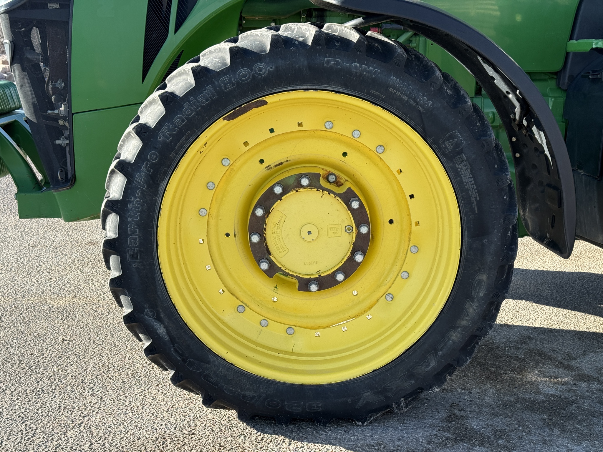 2018 John Deere 8245R Image 31