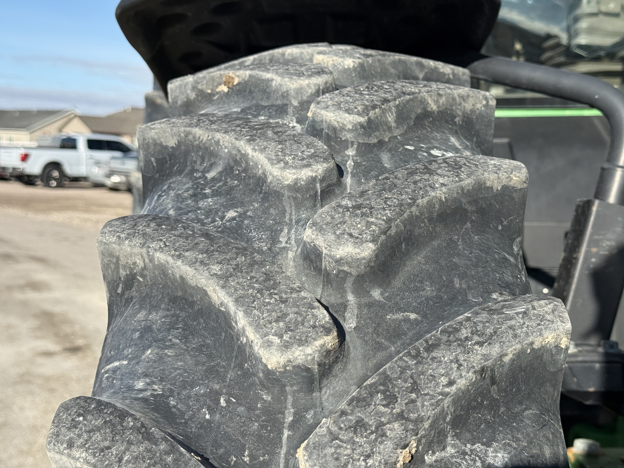 2018 John Deere 8245R Image 43