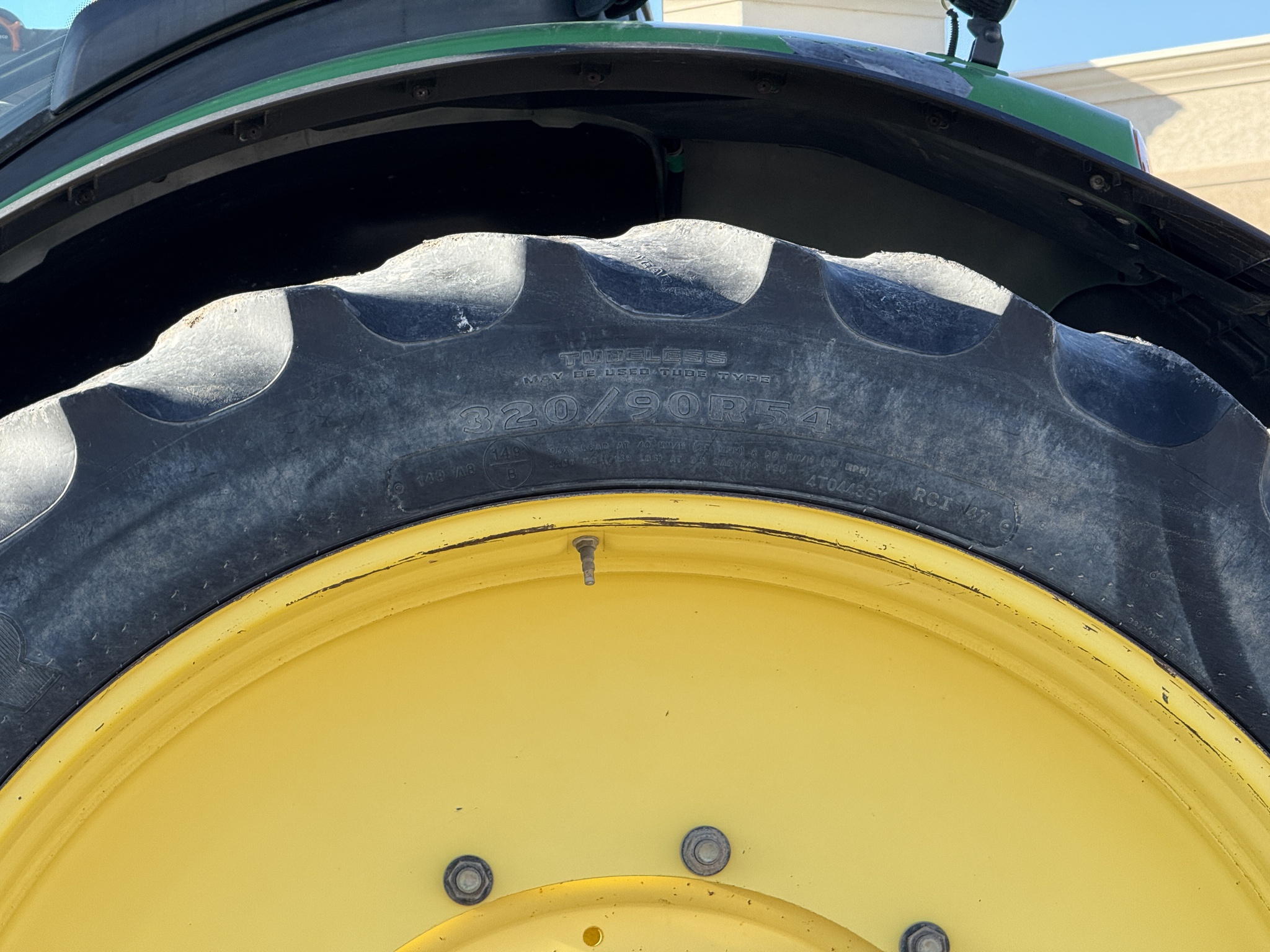 2018 John Deere 8245R Image 38