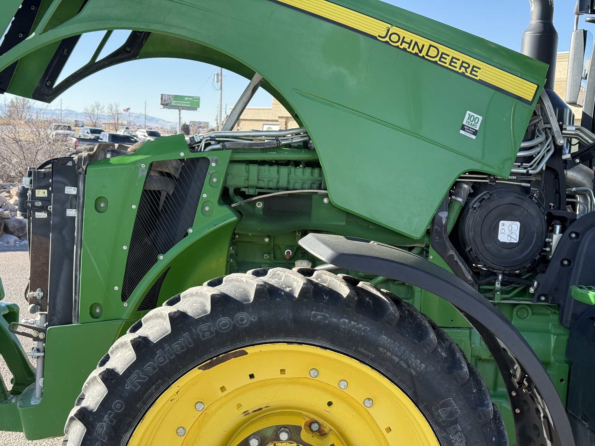 2018 John Deere 8245R Image 18