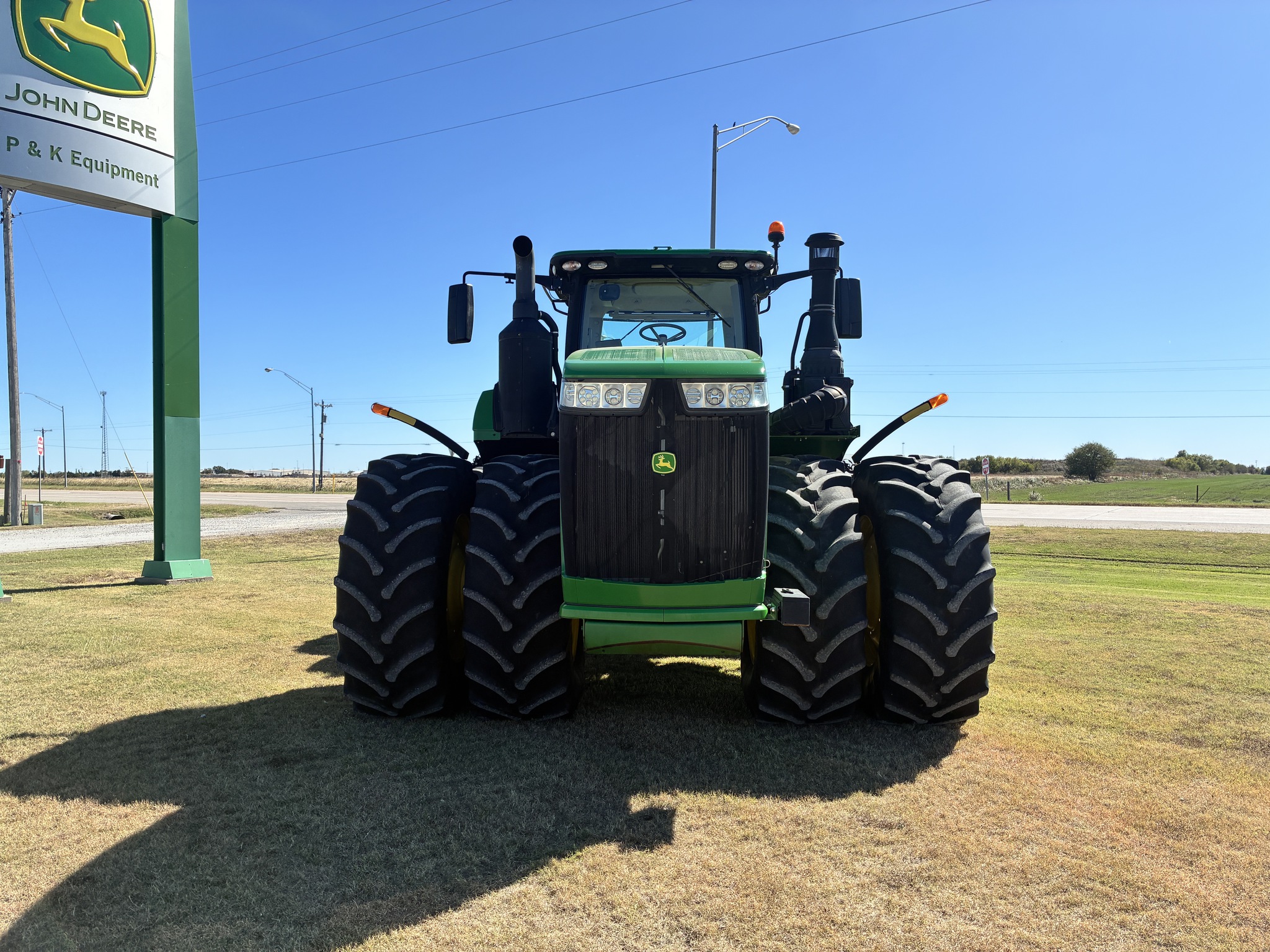 2017 John Deere 9420R Image 2