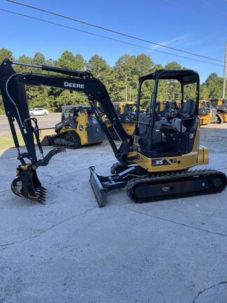 2024 John Deere 35P Picture 4 2024 John Deere 35P-4