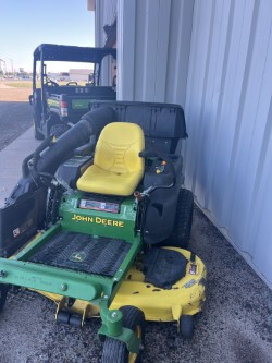 2010 John Deere Z445 Image 2