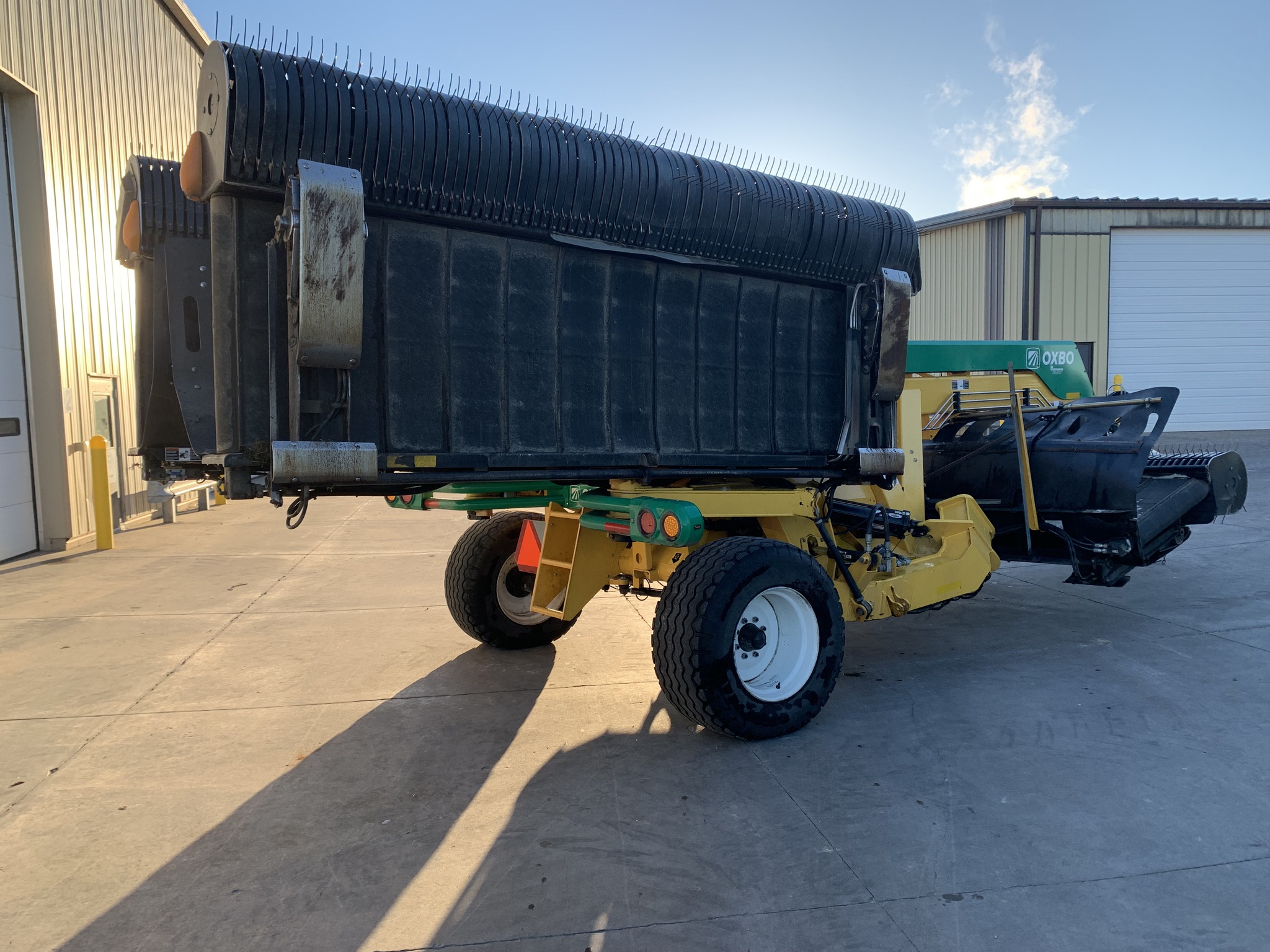 2021 Oxbo 2340 Image 3