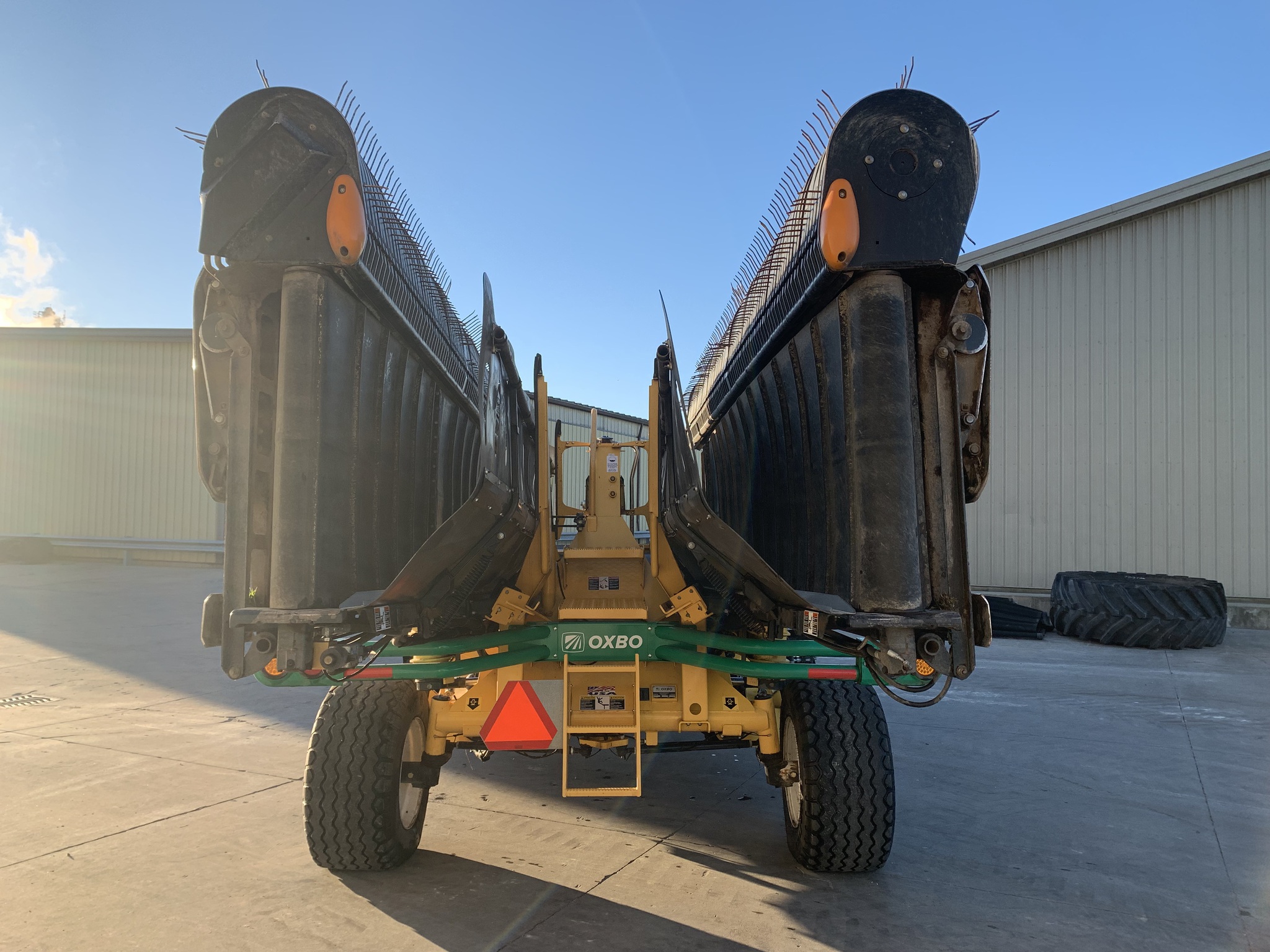 2021 Oxbo 2340 Image 4