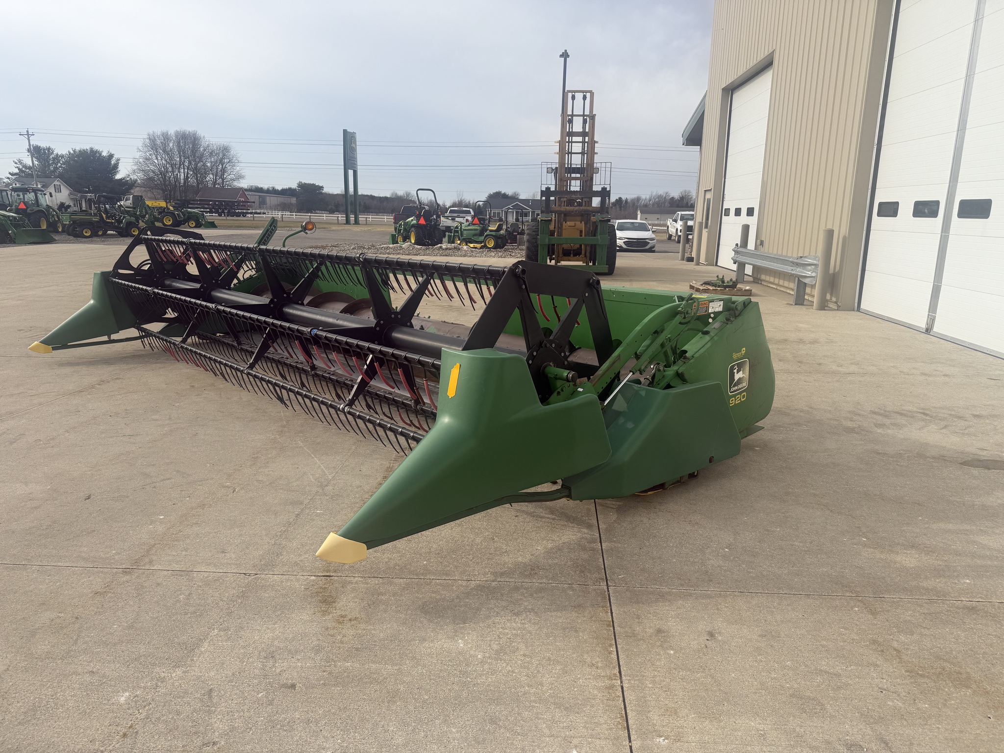 1997 John Deere 920 Image 6