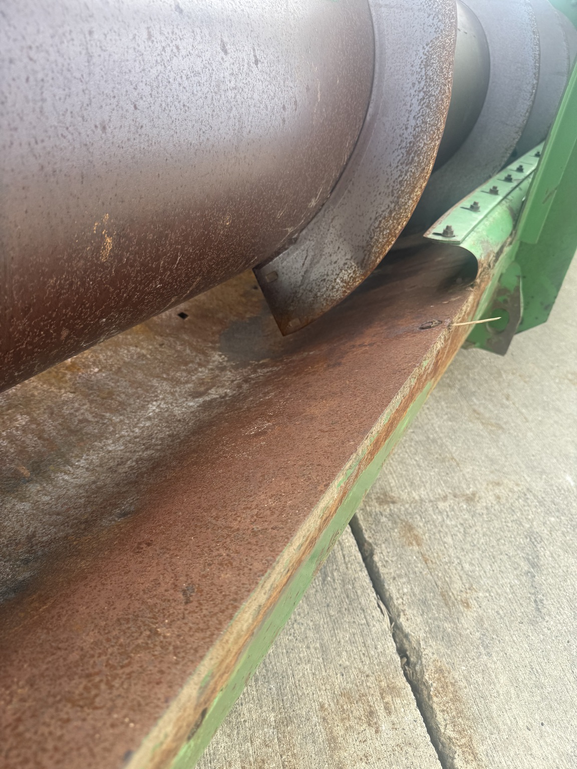 1997 John Deere 920 Image 8