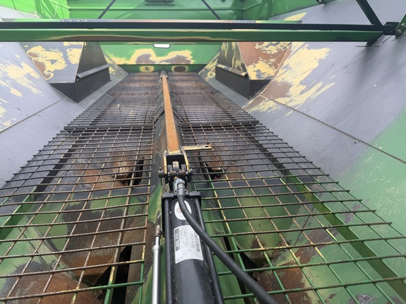 2019 Unverferth 1396 - Photo25