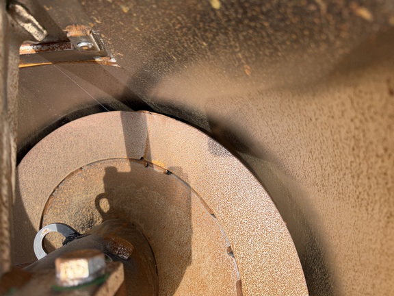 2019 Unverferth 1396 - Photo30