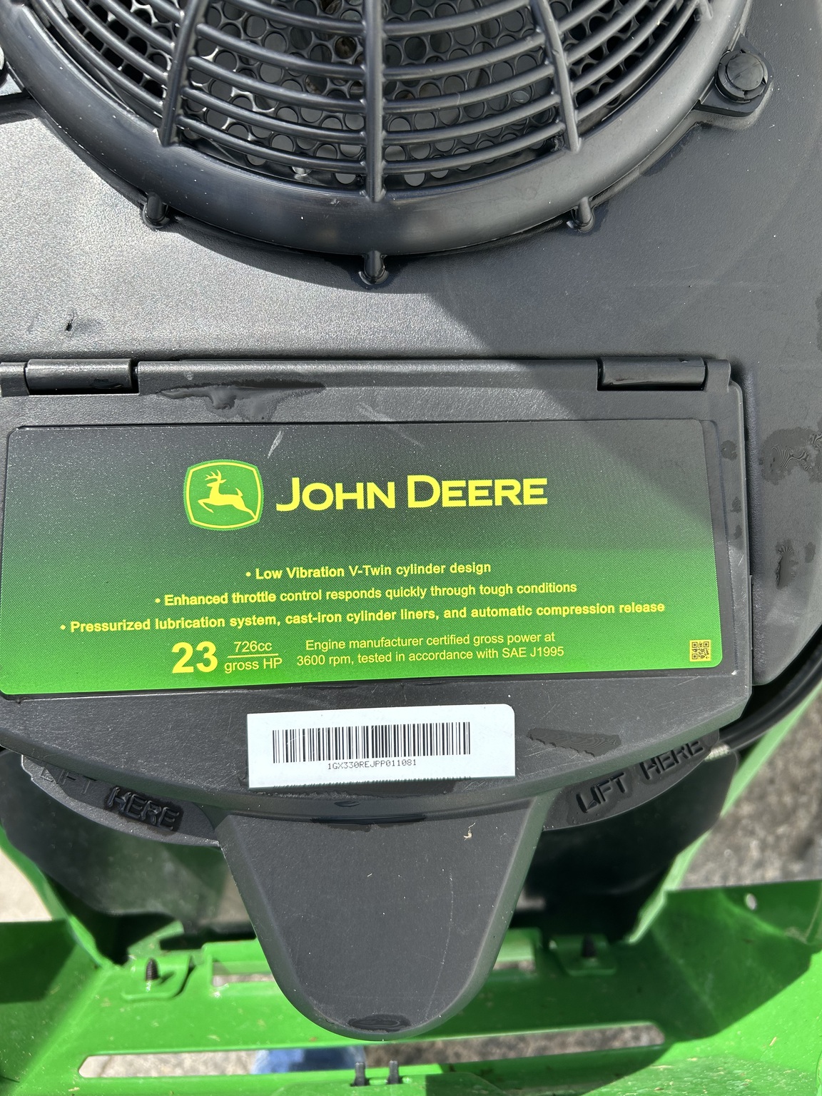 2023 John Deere Z330R Image 5