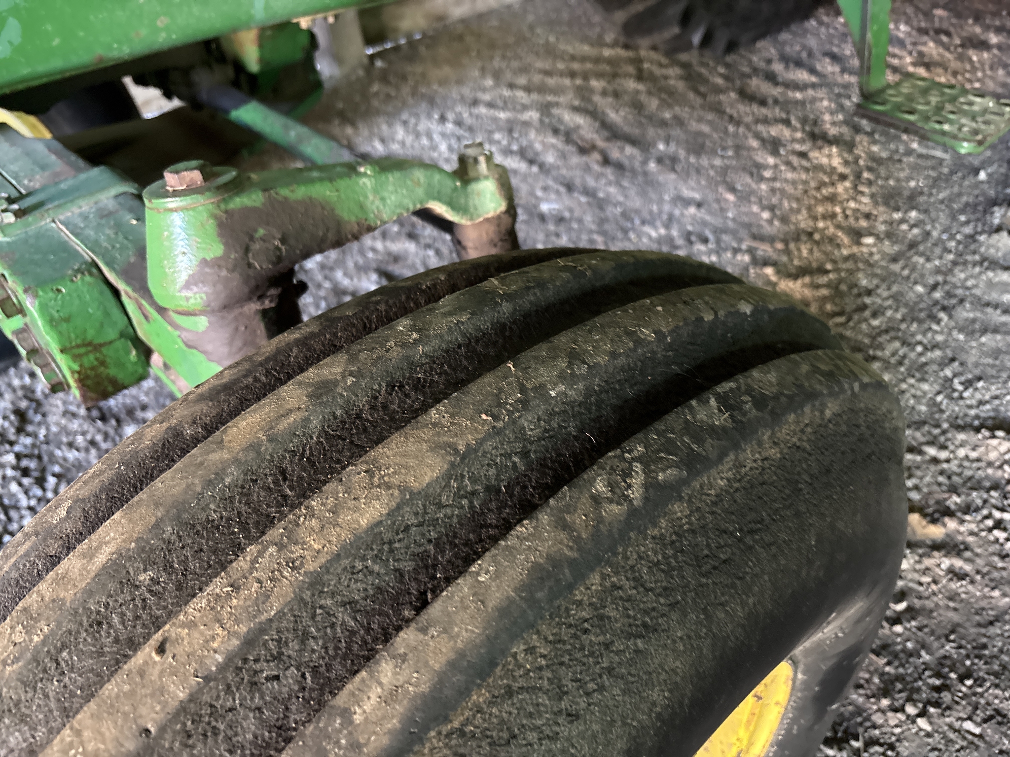 Used 1983 John Deere 4250 Row Crop Tractors at Koenig Equipment in Anna, OH - PhotoXL12