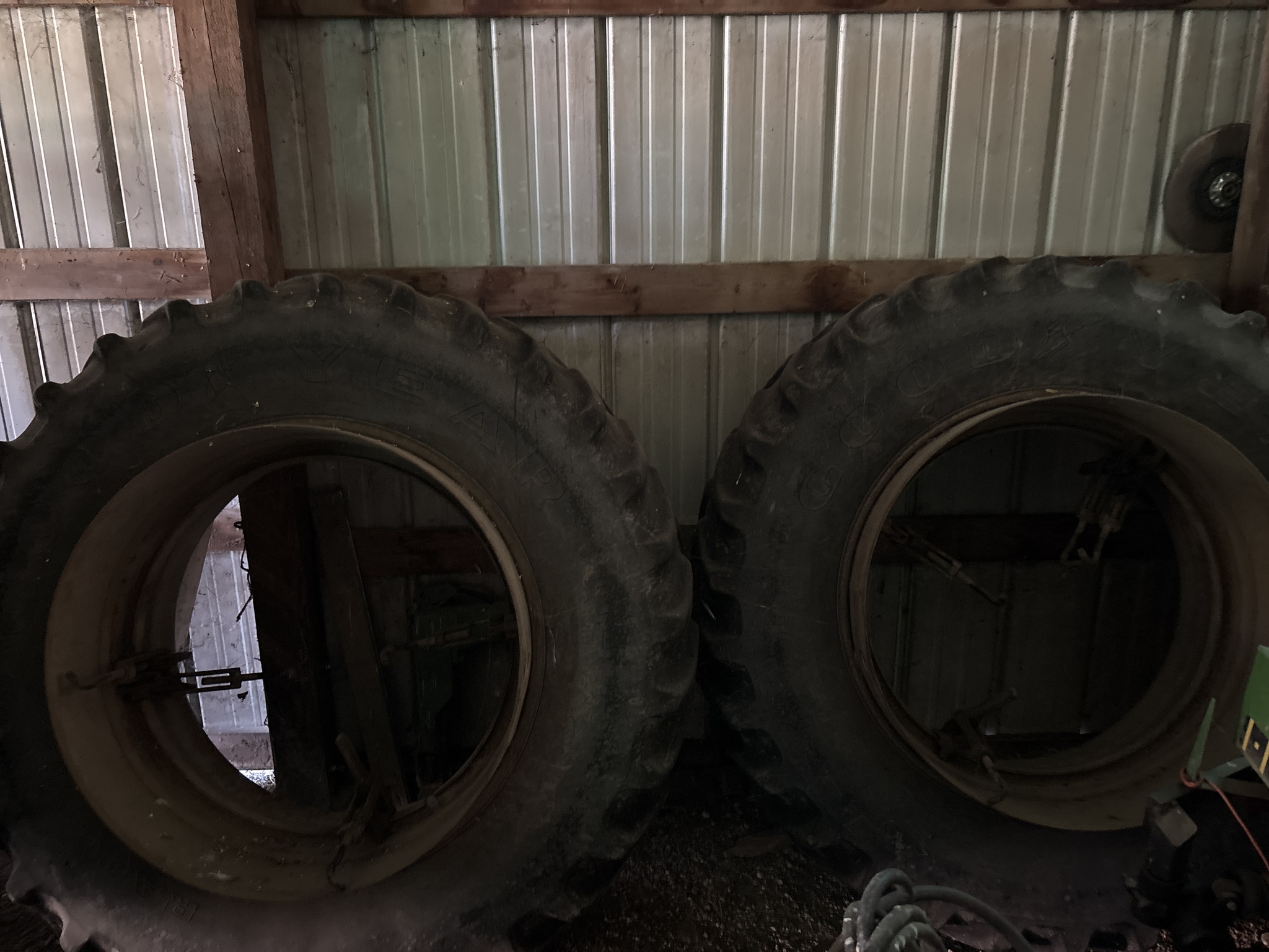 Used 1983 John Deere 4250 Row Crop Tractors at Koenig Equipment in Anna, OH - PhotoXL24