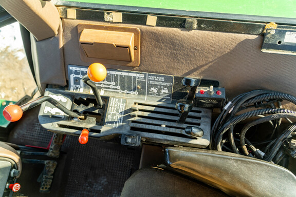 Used 1983 John Deere 4250 Row Crop Tractors at Koenig Equipment in Anna, OH - Photo24