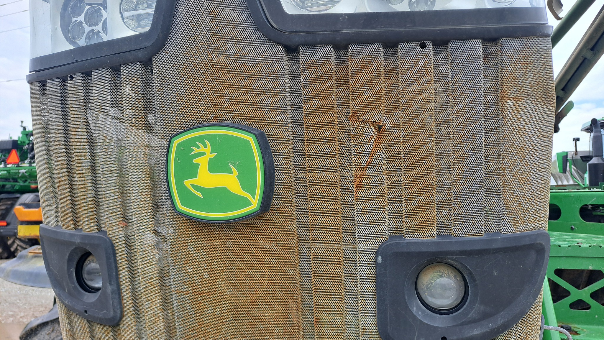  2023 John Deere 800R at Heritage Tractor in Macomb, IL