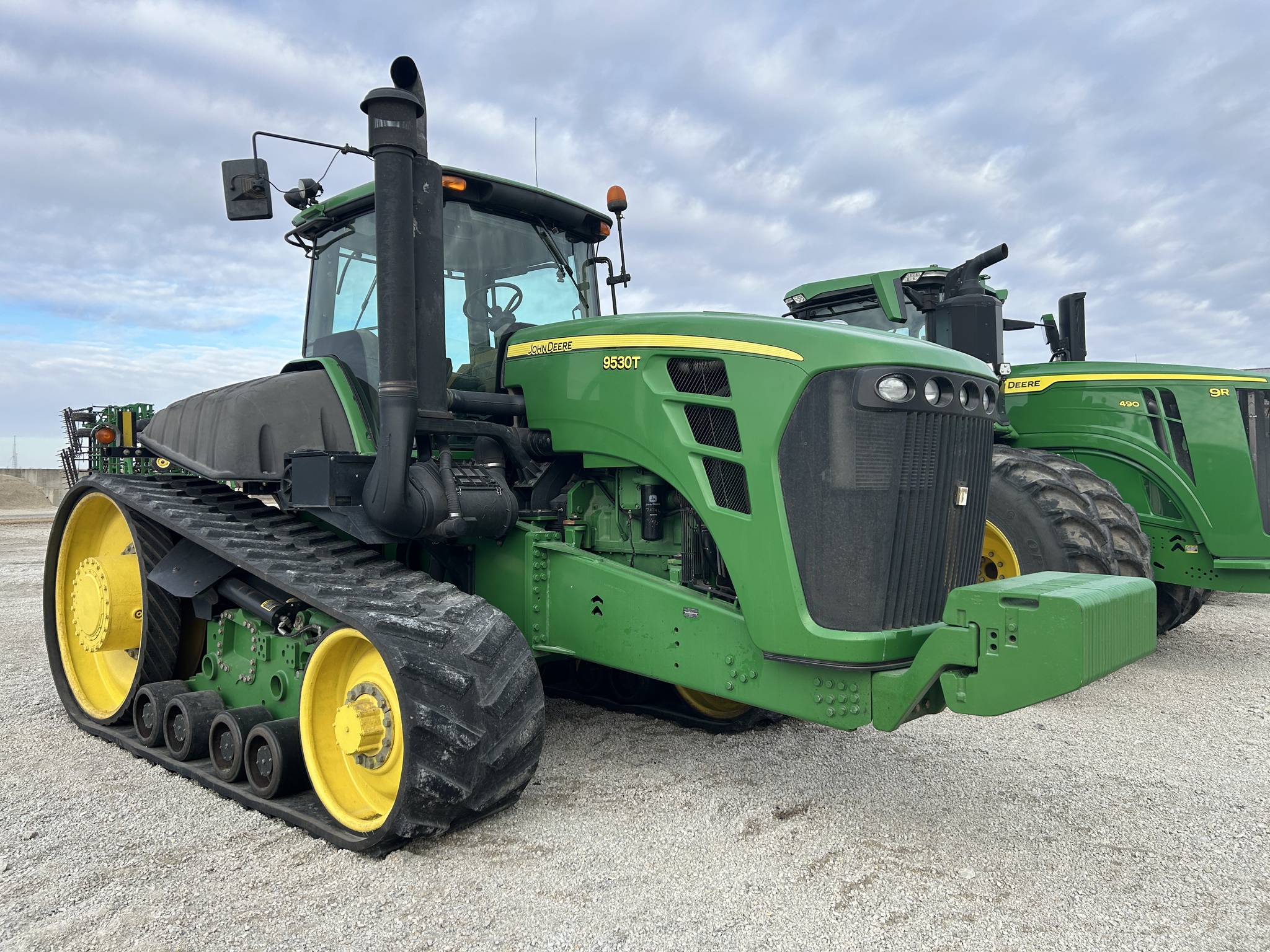  2010 John Deere 9530T at Heritage Tractor in Lexington, IL