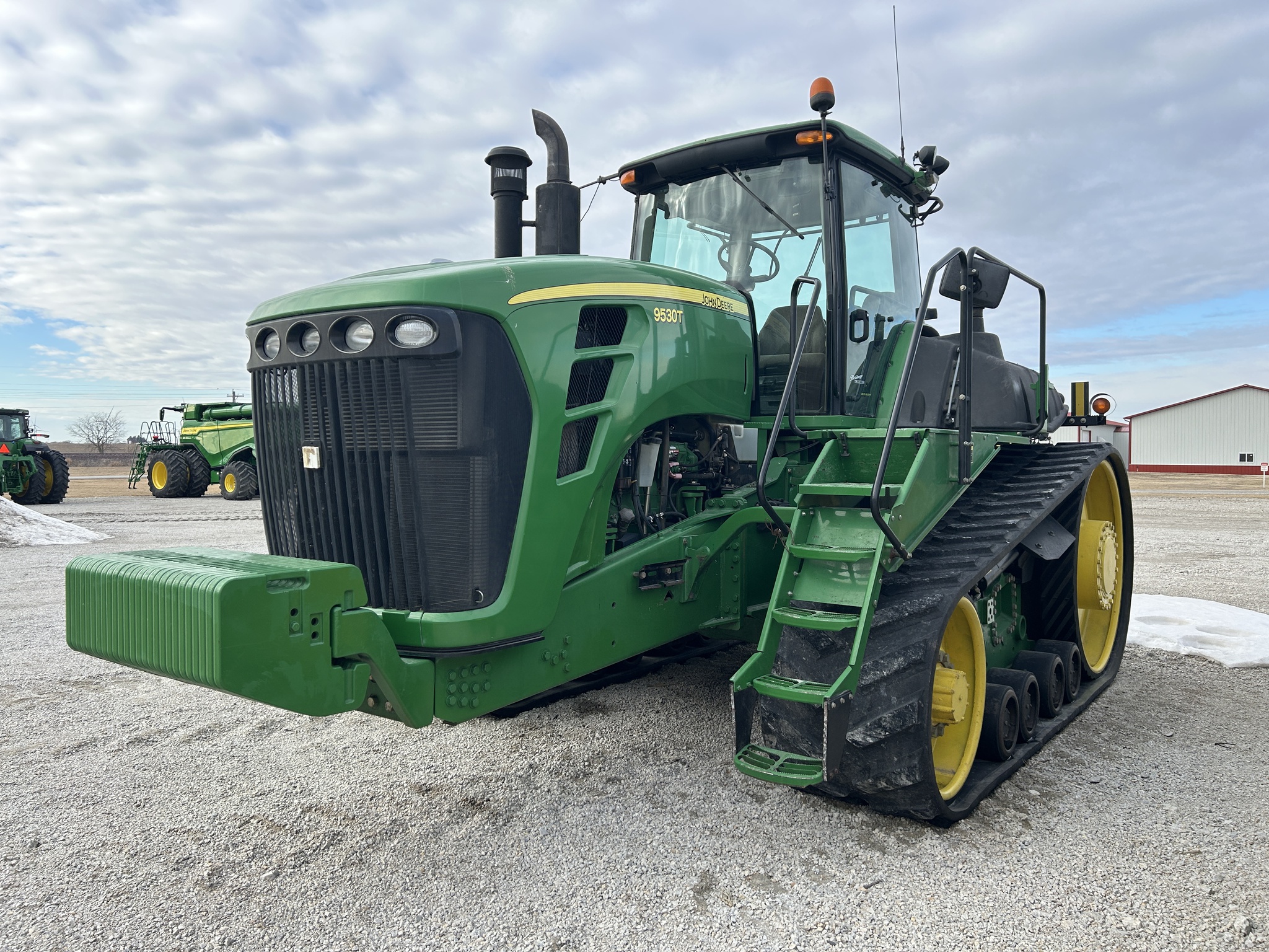  2010 John Deere 9530T at Heritage Tractor in Lexington, IL