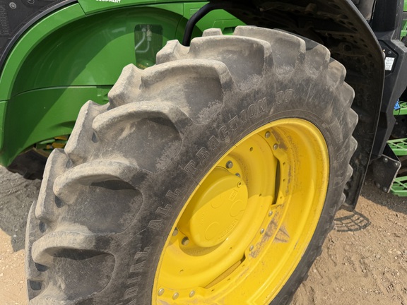 2024 John Deere 7R 210 - Photo10